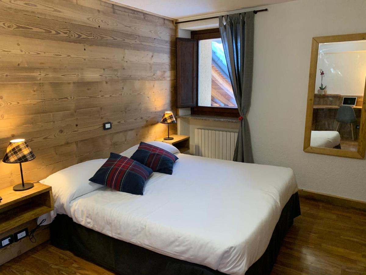 Hotel Coeur Du Village Ла Туил Екстериор снимка