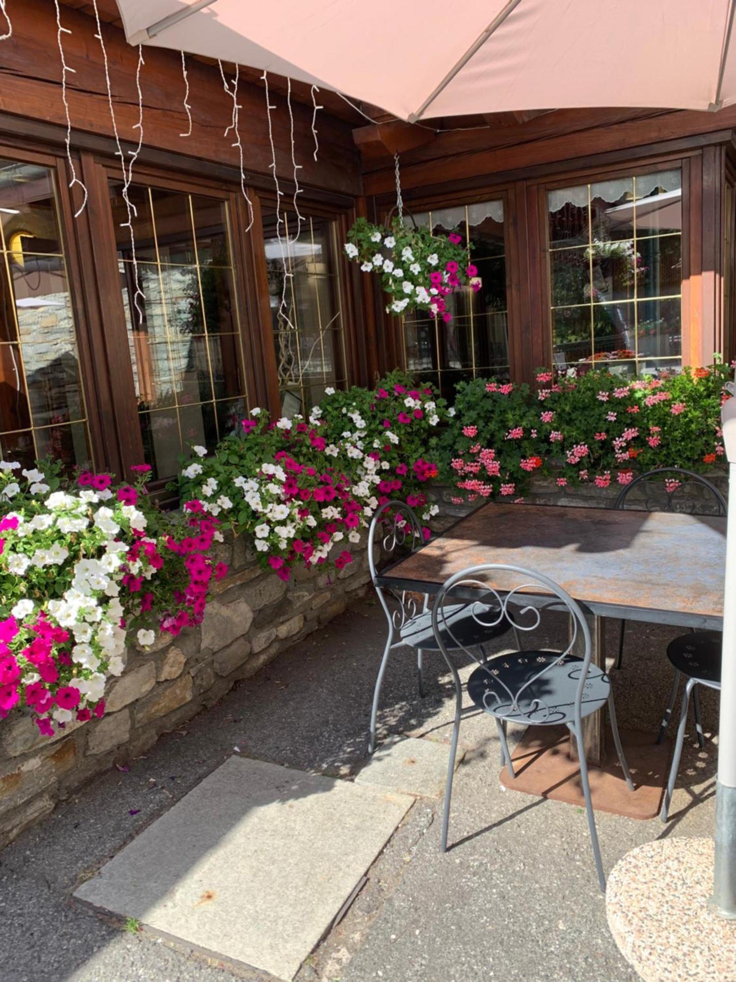Hotel Coeur Du Village Ла Туил Екстериор снимка